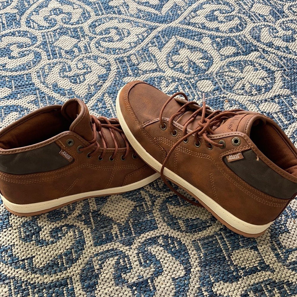 Brand new leather hiking shoes, Labor Day weekend sale !!!!